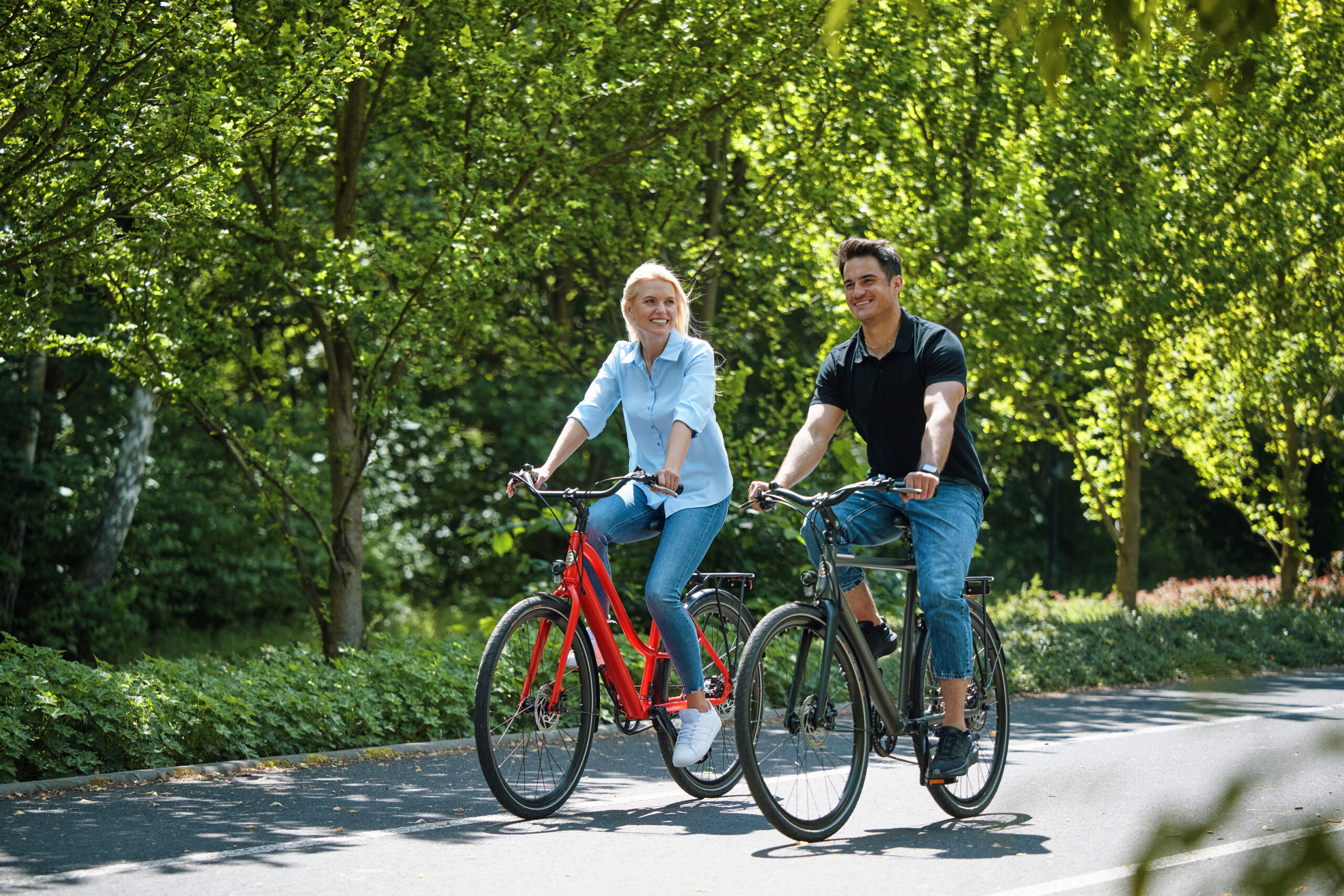 BZEN e-bikes for men and women